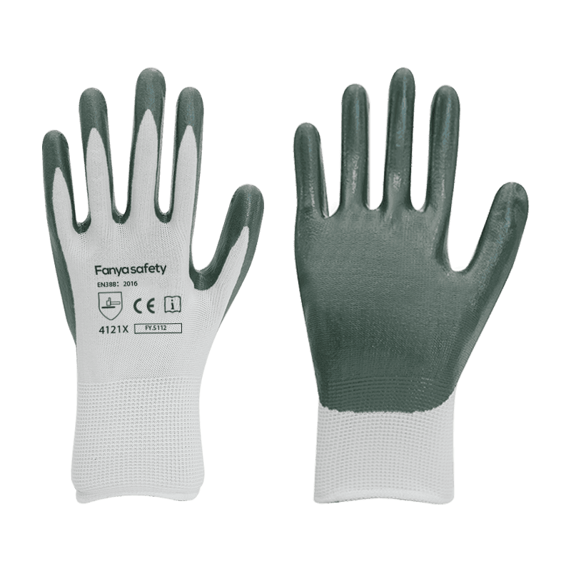 13G polyester liner with nitrile coating